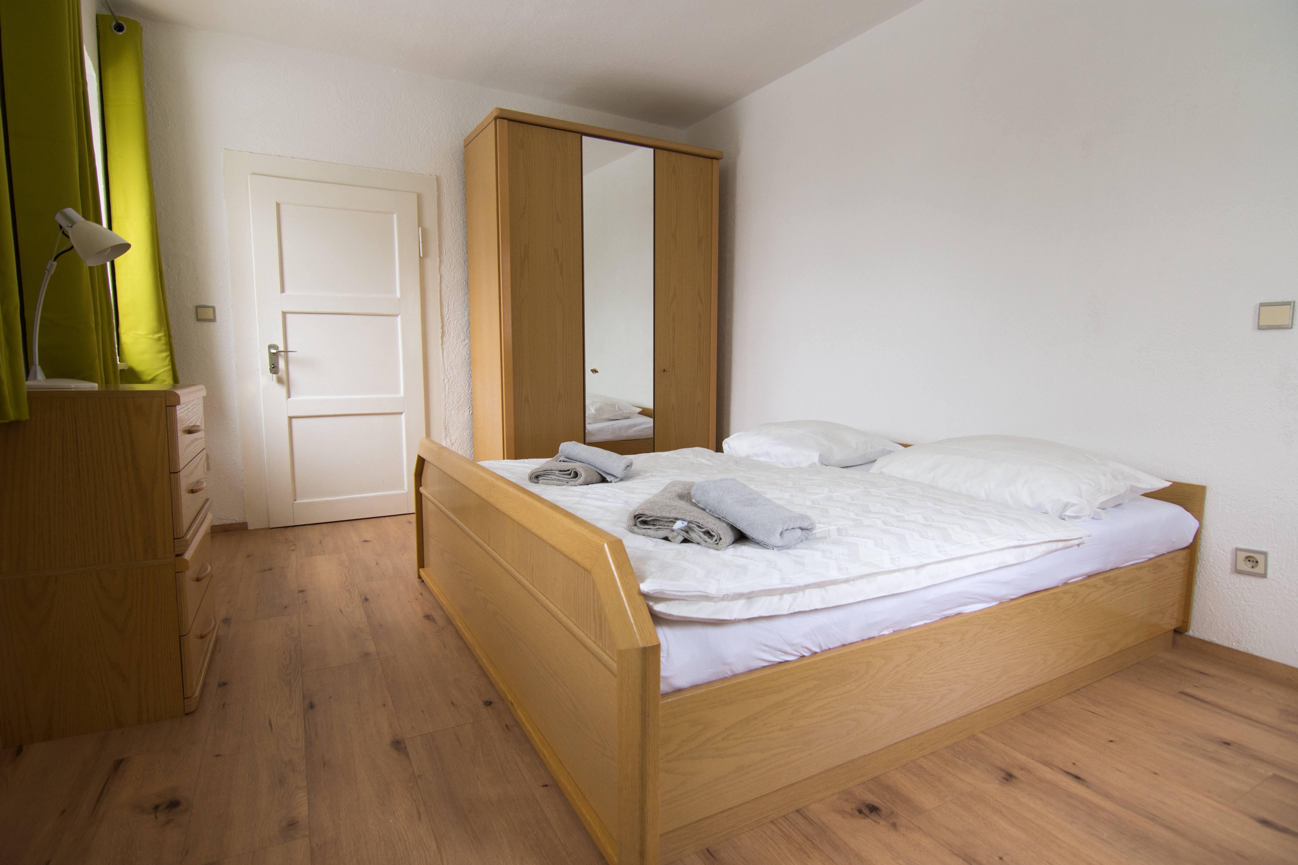 Schlafzimmer1 OG